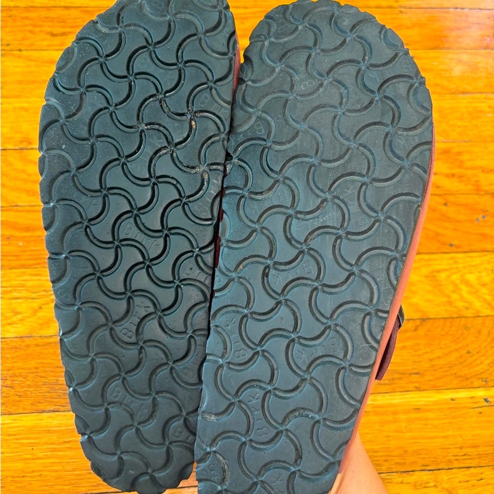Birkenstock Suede Clogs in Burgundy - Picture 4 of 4